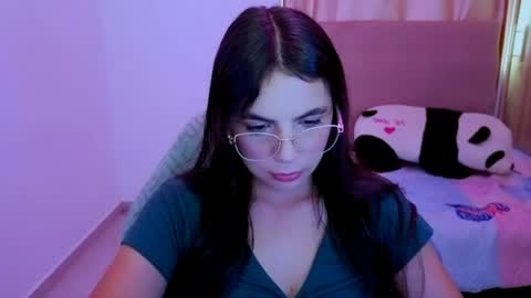 agnes online show from June 15, 6:33 pm