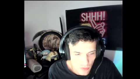 elephantrunkman online show from March 1, 5:42 am