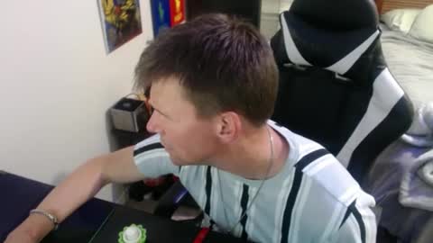 Walker online show from September 19, 4:27 am