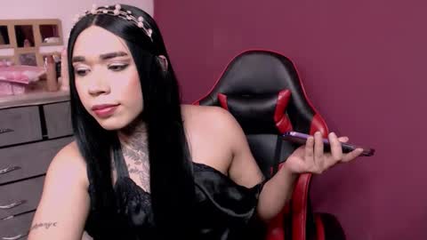 elherrero2024 online show from May 26, 4:29 am