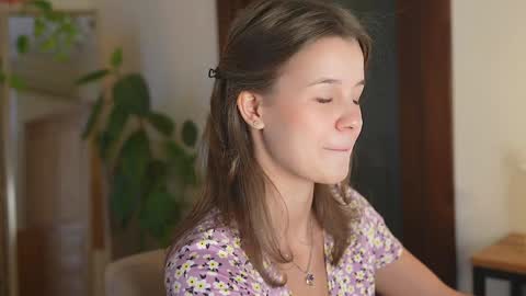  ELI  Guys Im immersed in my studies its time for exams. I hope to be here on Friday online show from October 23, 9:33 am