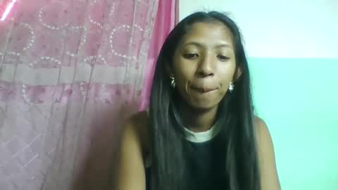 eliah193653 online show from May 5, 6:30 am