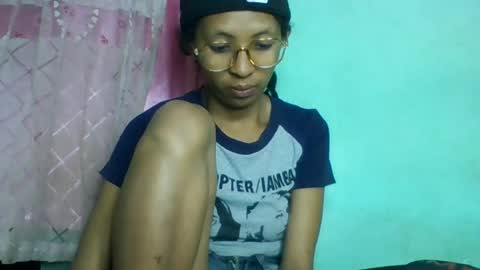 eliah193653 online show from August 8, 6:56 am
