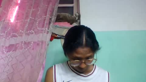 eliah193653 online show from July 28, 6:44 am