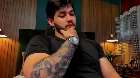 Elian online show from January 8, 12:33 pm