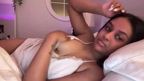 elibabyyy2 online show from June 8, 3:40 am