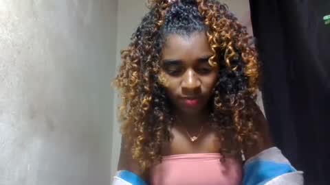 elina981 online show from July 15, 1:16 pm