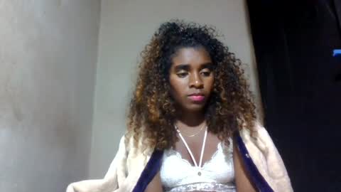 elina981 online show from July 28, 6:20 pm