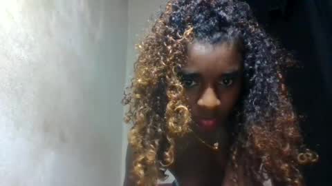 elina981 online show from June 27, 12:22 pm