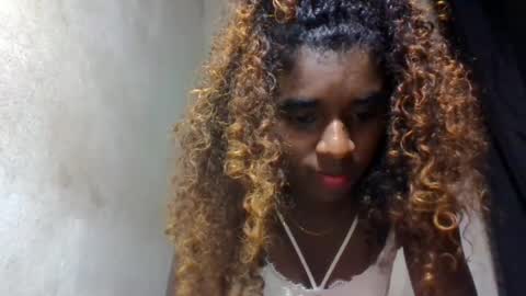elina981 online show from July 28, 3:32 pm