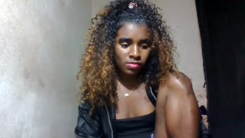 elina981 online show from July 29, 12:27 pm
