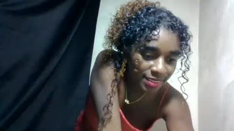 elina981 online show from June 18, 4:45 pm