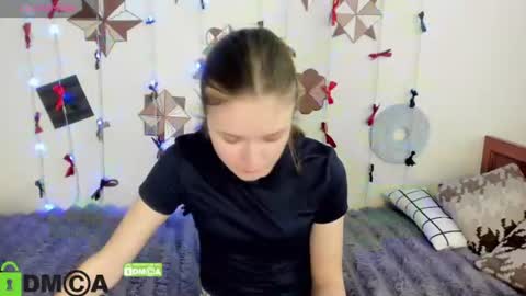 elina_x online show from June 13, 1:32 pm