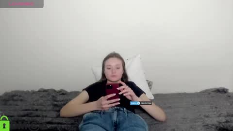 elina_x online show from June 1, 6:20 pm