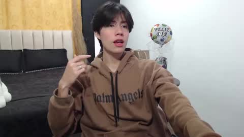 ELIO online show from January 4, 2:14 pm