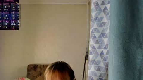 Elis online show from July 18, 12:40 pm
