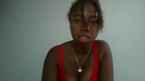 elisa821456 online show from March 8, 6:39 am