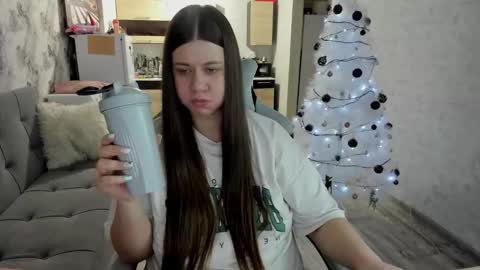 Aletta Oushen online show from January 9, 2:44 pm