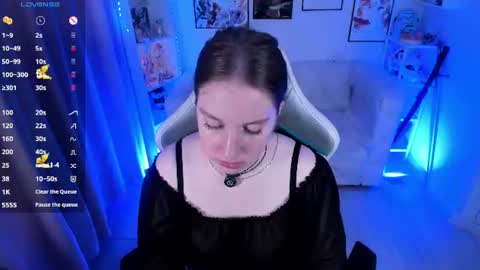 your sweet Lisa online show from July 9, 3:43 am