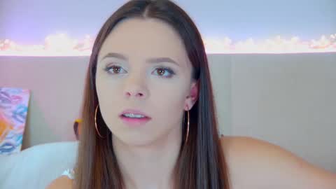 ElisabethDavis online show from February 24, 3:20 pm