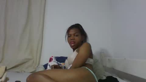 elisacich online show from March 11, 7:39 pm