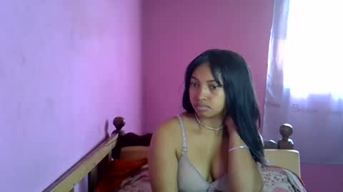 elisah01 online show from July 20, 7:33 am