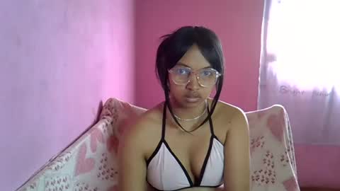 elisah01 online show from July 24, 6:10 am