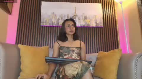 Elisa Sue online show from June 20, 4:51 am
