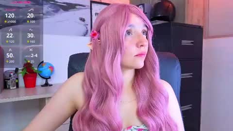 Eliza online show from June 19, 6:14 pm