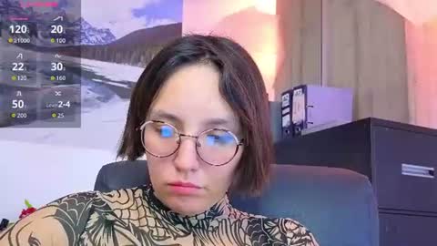 Eliza online show from June 20, 6:14 pm
