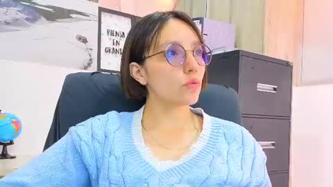 Eliza online show from June 15, 4:21 pm