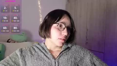 Eliza online show from July 28, 7:39 pm