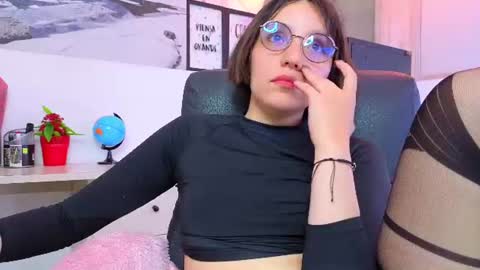 Eliza online show from June 23, 5:41 pm