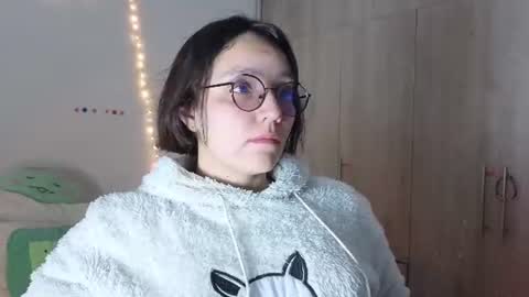 Eliza online show from July 13, 1:20 am