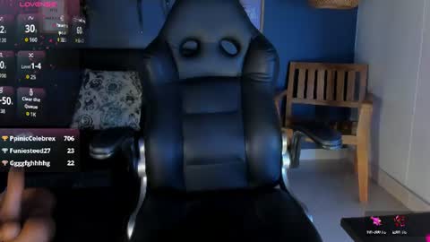 eliza_pink24 online show from July 28, 8:52 pm