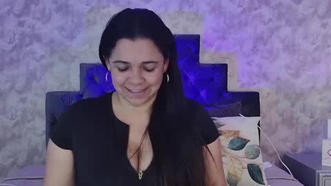 Elizabeth online show from April 28, 10:03 pm