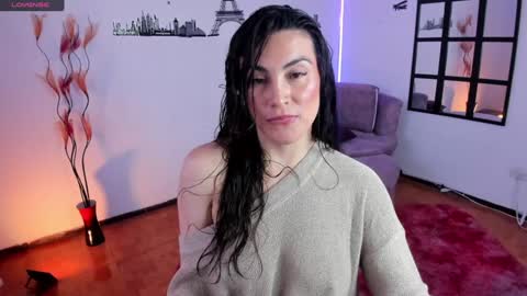 Snapshot of elizabeth_taylor_b chatting on January 2, 5:50 pm Elizabeth online show from January 2, 5:50 pm