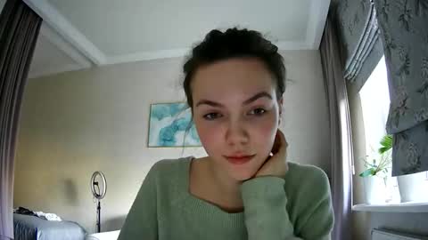Snapshot of elizabeth_xi chatting on October 1, 7:29 am elizabeth_xi online show from October 1, 7:29 am