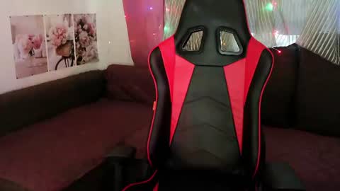 Hellomy name is Liset Monroe online show from July 30, 4:57 am