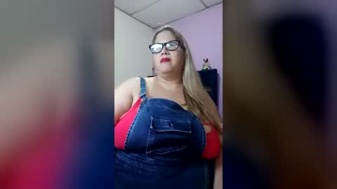 Elizabeth online show from July 28, 10:57 am