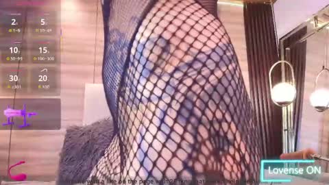 elizbeth_777 online show from April 22, 3:02 am