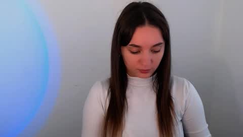 elizsun online show from November 18, 11:46 am