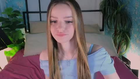 elizzza_ online show from April 23, 5:37 am