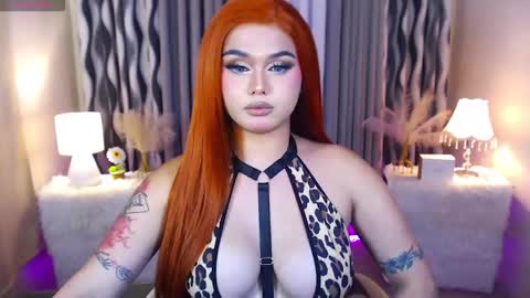 HI ITS ME ELLA online show from November 4, 5:36 pm