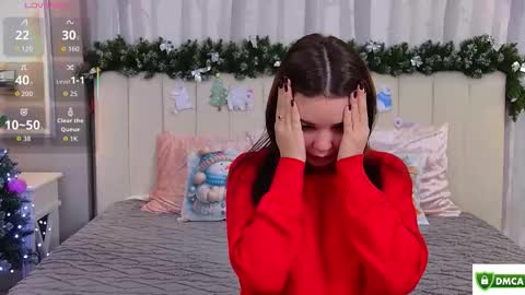 Ella online show from December 20, 4:30 am