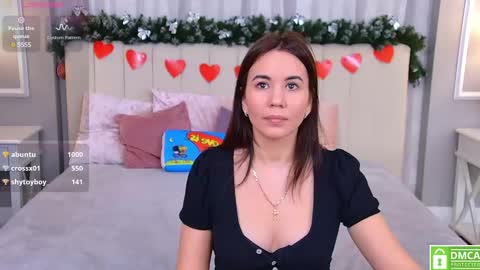 Snapshot of ellaander chatting on February 17, 7:15 am Ella online show from February 17, 7:15 am