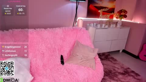 ellafex online show from April 25, 1:41 pm
