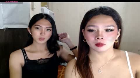 ELLAH online show from December 1, 4:38 pm