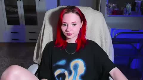 ellales online show from July 29, 9:42 am