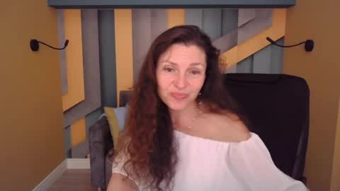 EllaLongs online show from June 21, 12:11 pm